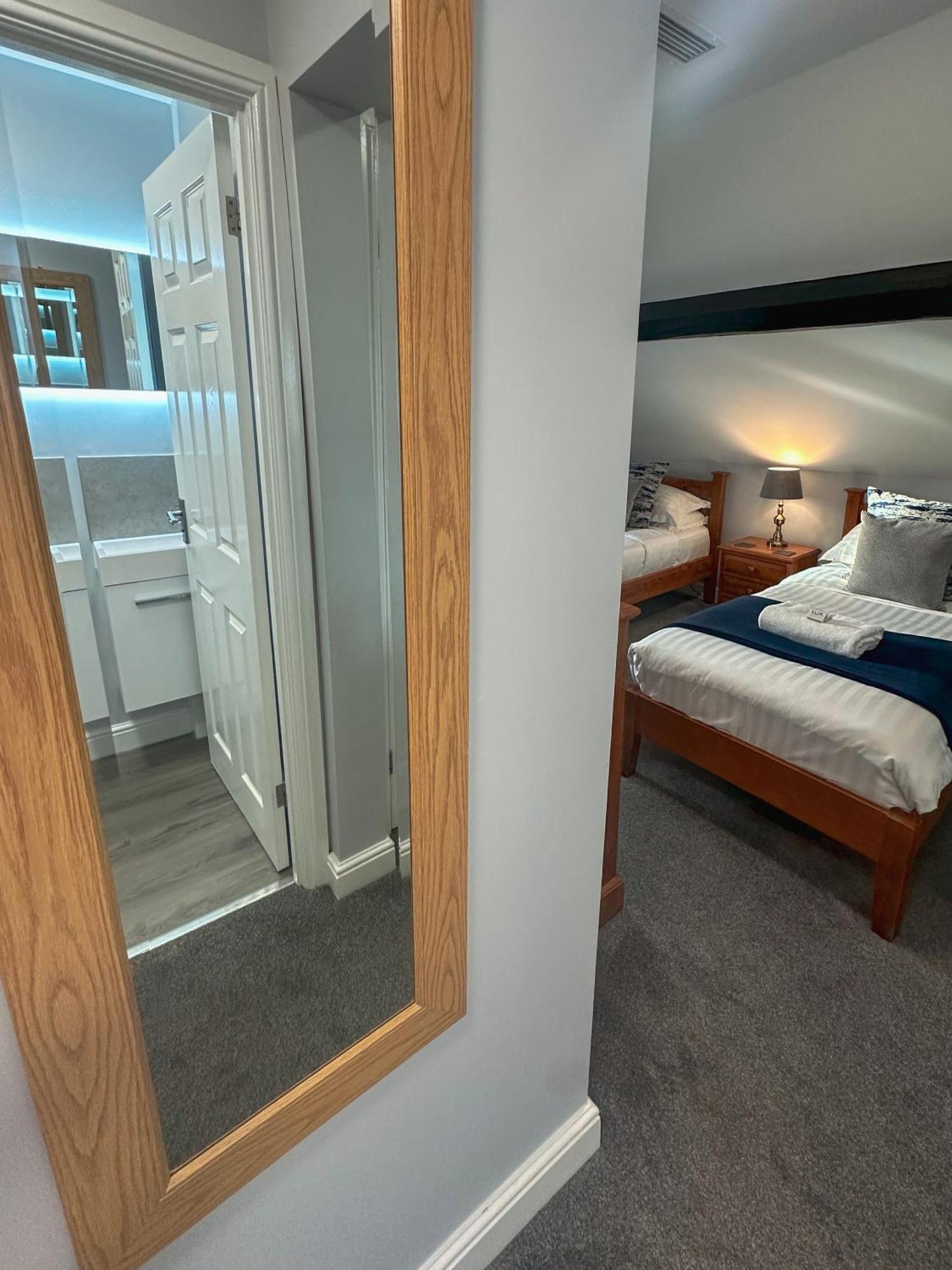 The Corbet Arms Uffington (Shropshire) Quarto foto