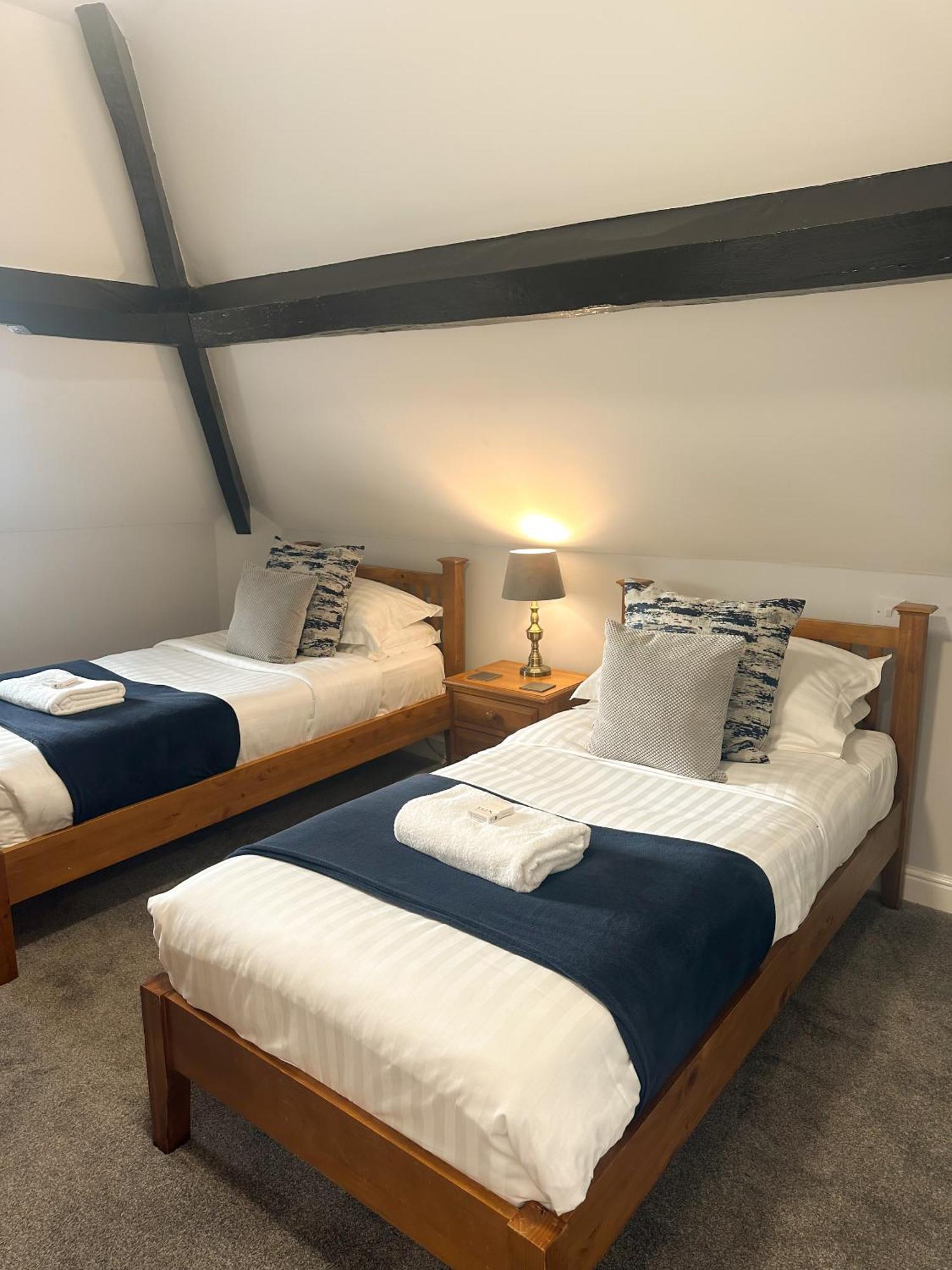 The Corbet Arms Uffington (Shropshire) Quarto foto