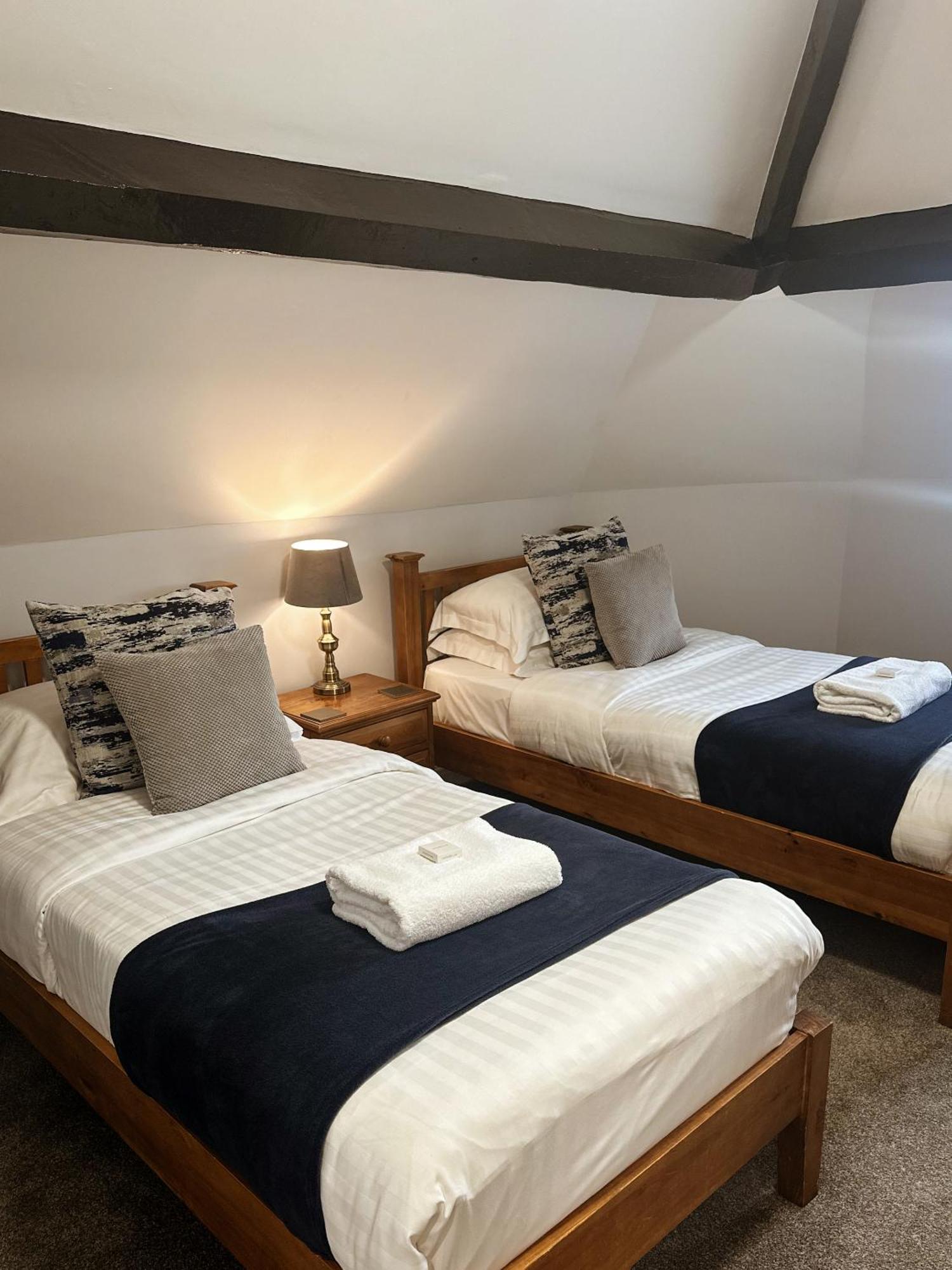 The Corbet Arms Uffington (Shropshire) Quarto foto