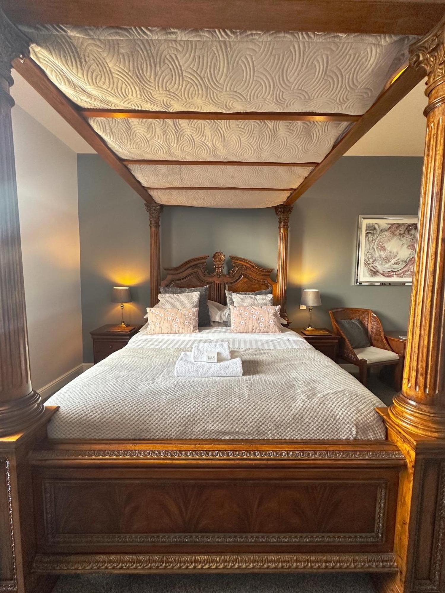 The Corbet Arms Uffington (Shropshire) Quarto foto
