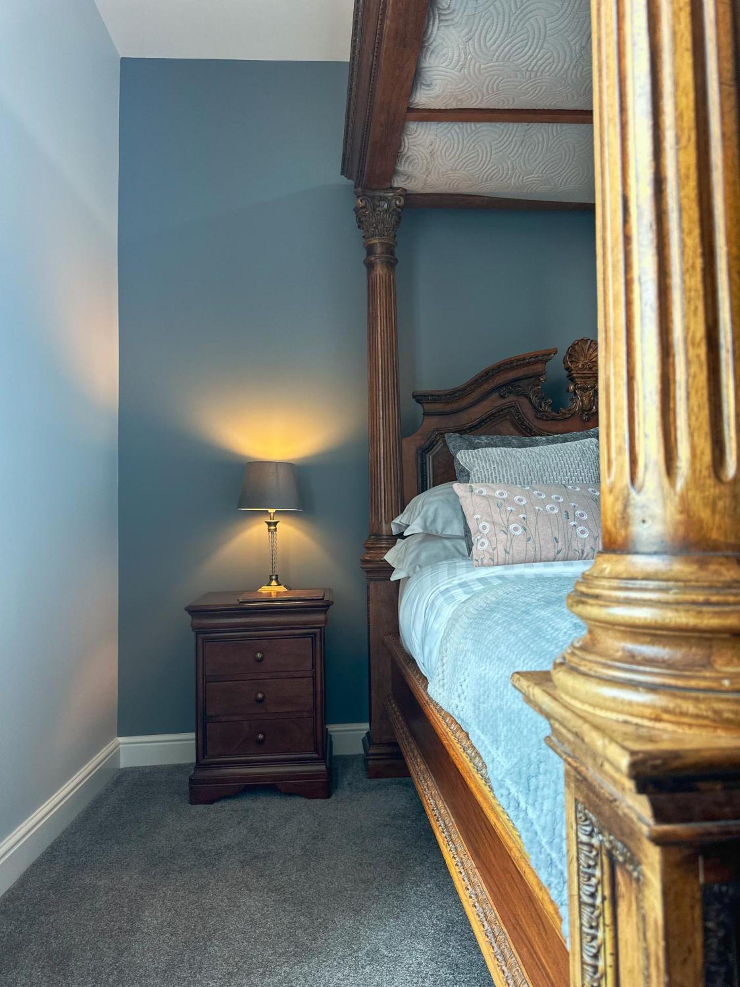 The Corbet Arms Uffington (Shropshire) Quarto foto